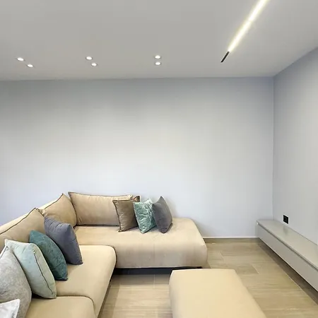 Apartment Modern *